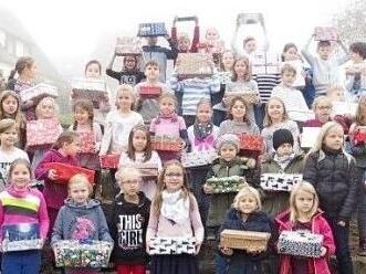 Die Kinder der Johannes-Petri-Schule in Fuchsstadt hatten ebenfalls Päckchen gepackt.  Foto: Bettina Reis