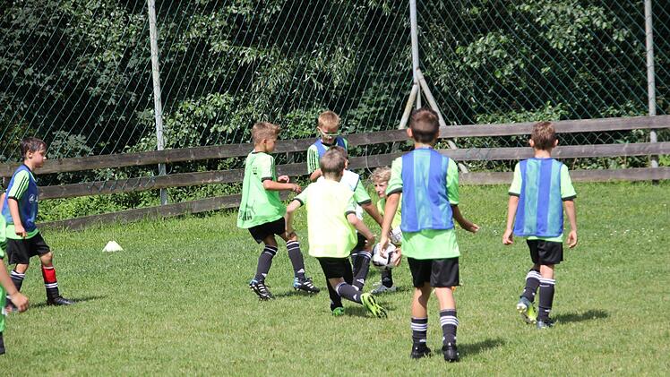 Weitere Eindrücke von der Ferien-Fußballschule in Kronach