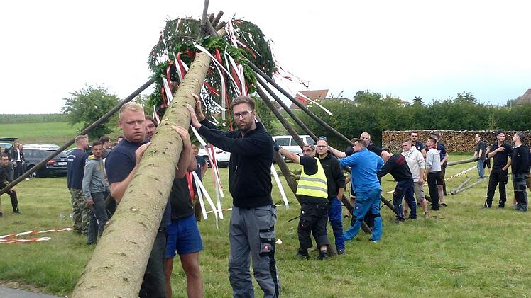 Nach der langen Partynacht wurden wieder die Kräfte mobilisiert.  Foto: Richard Sänger