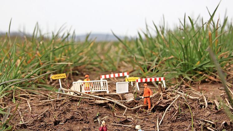 Nach dem Vorstoß des Marktes Burkardroth beim Gewerbegebiet auf der Poppenrother Höhe hat sich die Bezirksregierung zu den Plänen geäußert.