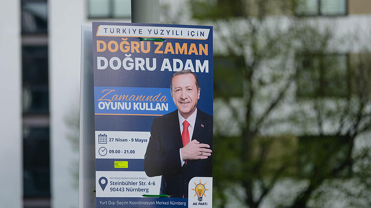 Nürnberg: Stadt reagiert auf Kritik an Erdogan-Plakaten