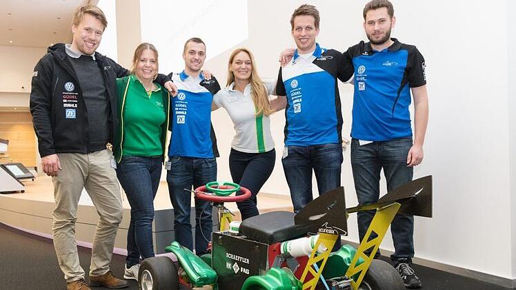 Ein Studenten-Team aus Aachen hatte ein Bobbycar für ein Spaßrennen in eine Art Go-Kart umgebaut.  Foto: Schaeffler