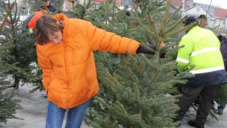 "Der gefällt mir", zeigte sich diese Frau schnell zum Einlauf bereit.