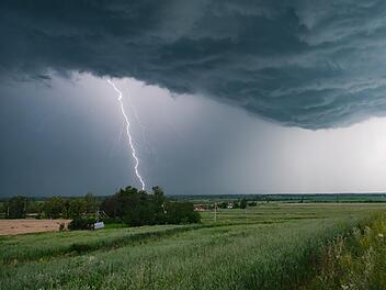 Gewitter, Unwetter, Warnung, Blitz