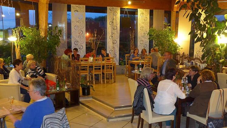 Die Besucher erlebten eine literarische "Verbrecherjagd auf Fränkisch".