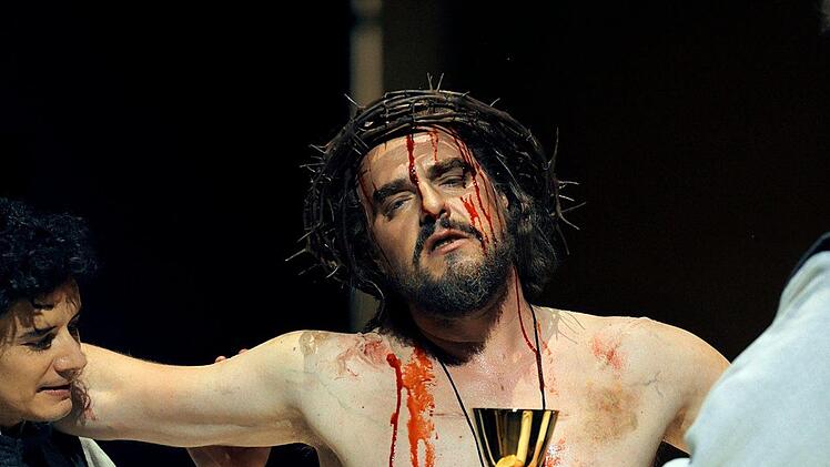 Thomas J. Mayer als Amfortas in der Wagner-Oper  "Parsifal"Enrico Nawrath/Festspiele Bayreuth/dpa