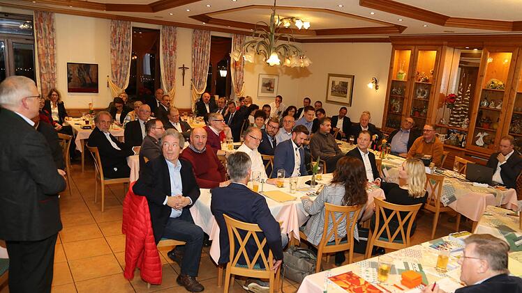 Aufstellungsversammlung der Freien Wähler in Pinzberg  Foto: Franz Galster