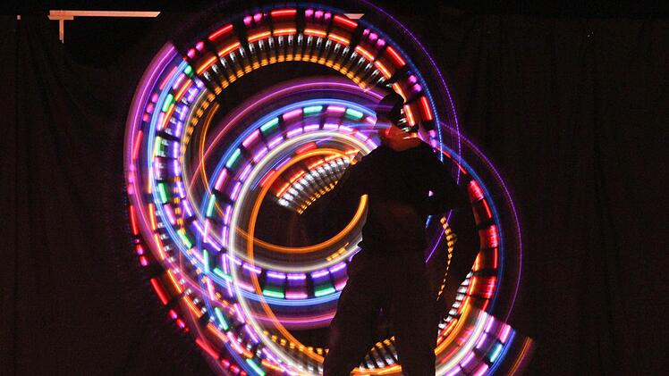 Beeindruckende Bilder wurden den Zuschauern der Eisgala in Höchstadt geboten.  Fotos: Michael Gründel