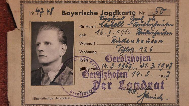 1947 wurde diese Jagdkarte auf den damaligen Grafen Siegfried ausgestellt.