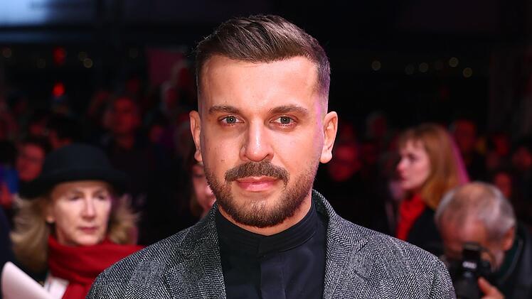 "Tatort"-Star Edin Hasanovic spricht im Podcast &uuml;ber eigene Stunts.