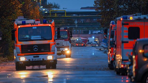 KINA - Sirenen mitten in der Nacht