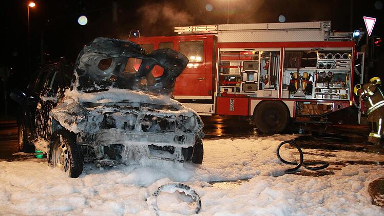 Im November war ein Dacia nach einer Kollision im Kreuzungsbereich ausgebrannt.  Foto: Archiv/Jürgen Gärtner