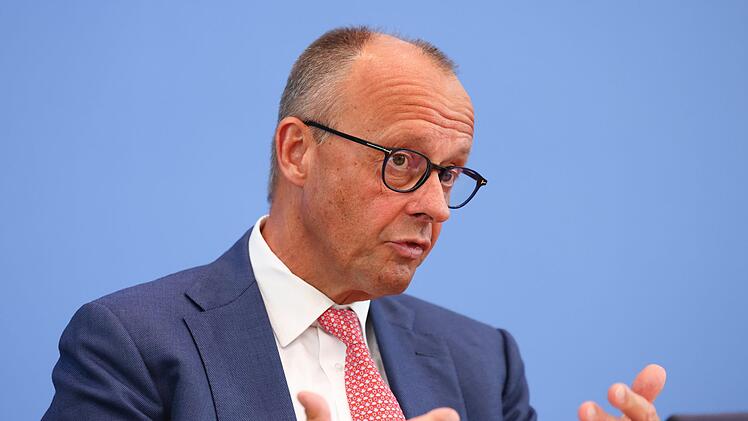 Kanzler Friedrich Merz hat zuletzt angedeutet, dass er seinen Kommunikationsstil durchaus verbesseren k&ouml;nnte.