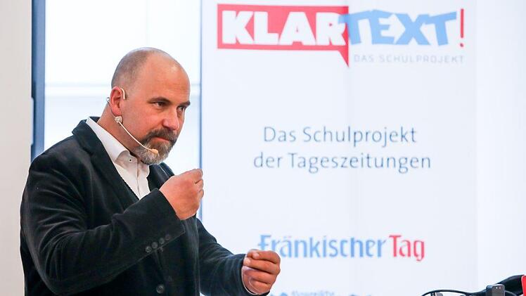 Roland Baumann, Informationstechnischer Berater Digitale Bildung für die Gymnasien in Unterfranken. Foto: Barbara Herbst