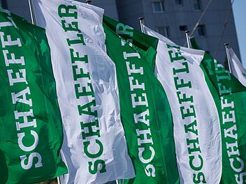 Hirschaid: Einigung mit der IG Metall - Schaeffler streicht weniger Stellen