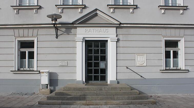 Übersicht: Das sind die Bürgermeisterkandidaten in Höchstadt