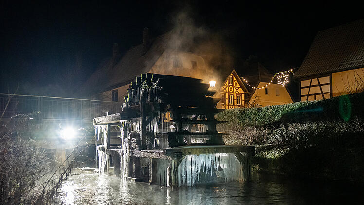 Eisige Nacht in Bayern - Temperaturen sinken auf unter minus zehn Grad