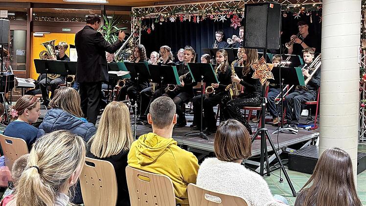 Die Junior-Bigband des Franz-Miltenberger-Gymnasiums.