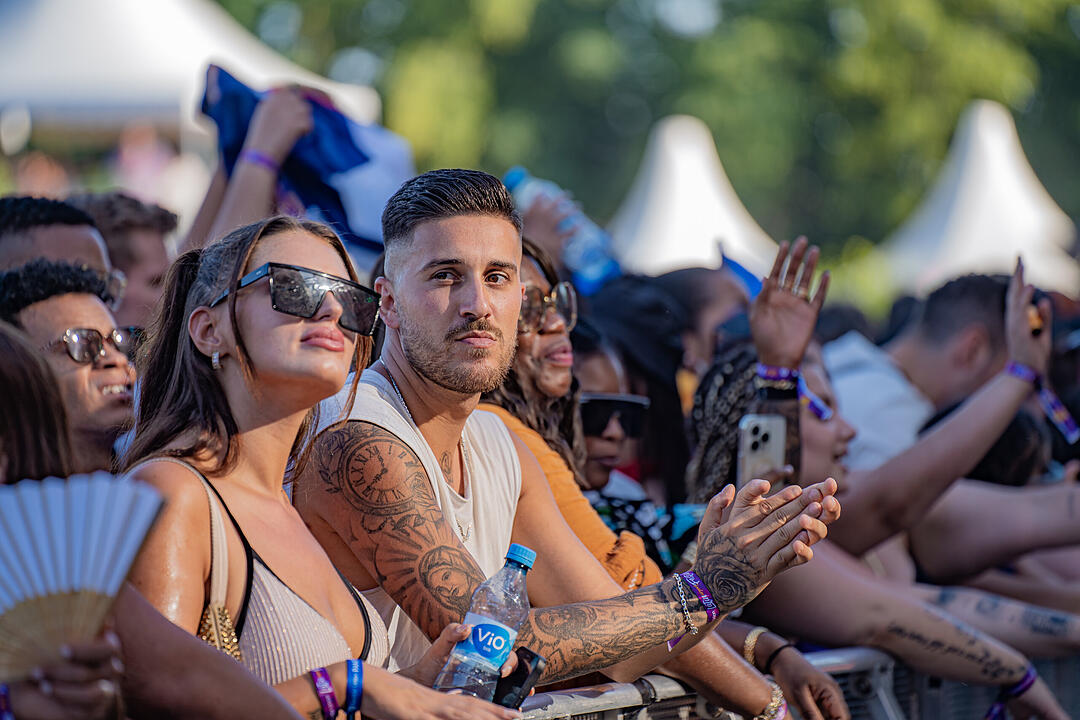 Mit vielen internationalen und nationalen Live-Acts!