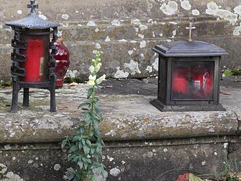 Im Münnerstädter Friedhof. Foto: Heike Beudert