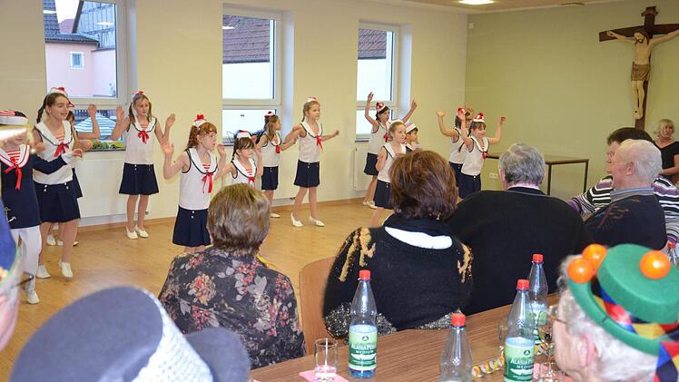 Die Gauaschacher Kindershowtanz die "Minis" kamen als Piraten und zeigten ihren fetzigen Tanz.