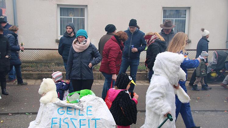 Eisbären und Pinguine des TV Poppenlauer Thomas Malz