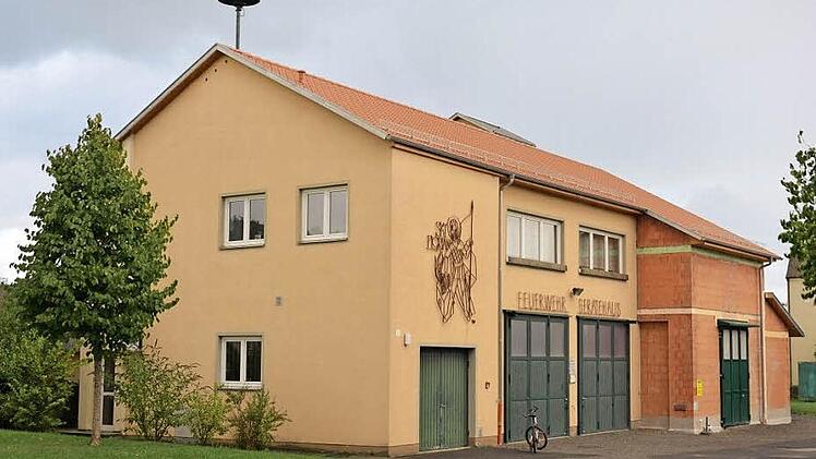 In Großenbrach nimmt das Haus der Dorfgemeinschaft Gestalt an. Foto: khb
