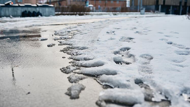 Schnee auf Straße