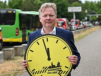 Kommunen demonstrieren f&uuml;r mehr Unterst&uuml;tzung