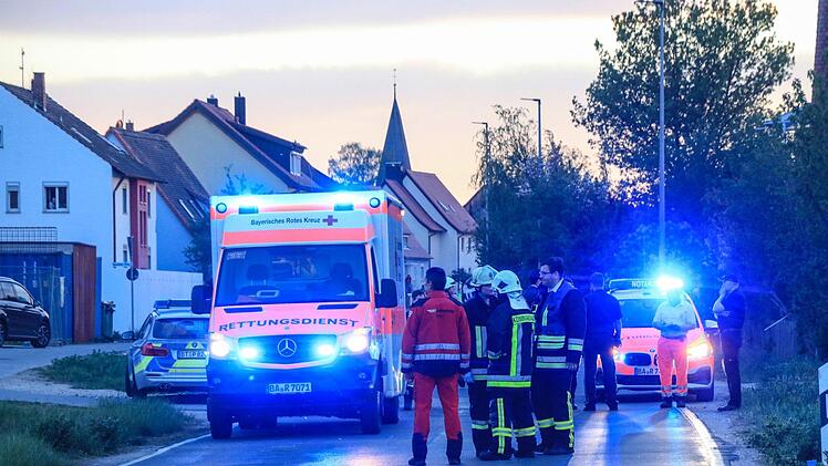 In Frensdorf kam es am Donnerstagabend zu einem schweren Motorradunfall. Foto: Merzbach/News5