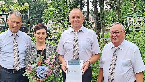 Vorstandswechsel bei der Oberfränkischen BG Kronach. Von links Vorstand Uwe Döring, neues Vorstandsmitglied Melanie Löffler, der in den Ruhestand verabschiedete Vorstand Jürgen Trebes, Aufsichtsratsvorsitzender Reinhard Horn