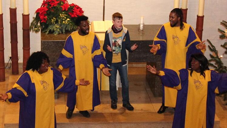 Auch Till aus dem Publikum sang mit. Foto: Johanna Blum