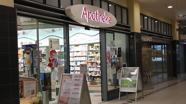 Die meisten Apotheken wie hier im Fritz haben noch FFP2-Masken zu verkaufen. Foto: Romy Denk