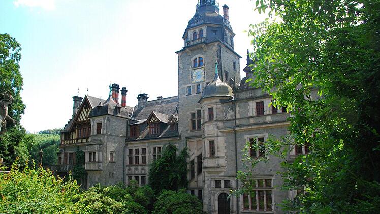 Besitzerwechsel: Das Schloss Ramholz ist verkauft. Ein Investor aus Übersee ist der neue Besitzer. Foto: Tim Bachmann