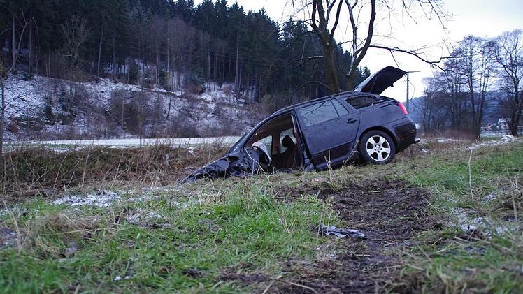 Der Wagen des Unfallverursachers. Foto: Marco Meißner