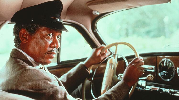 Mit "Miss Daisy und ihr Chauffeur" gelang Morgan Freeman der Durchbruch. Trotzdem blickte er zwischenzeitlich mit gemischten Gef&uuml;hlen auf seine Rolle zur&uuml;ck.