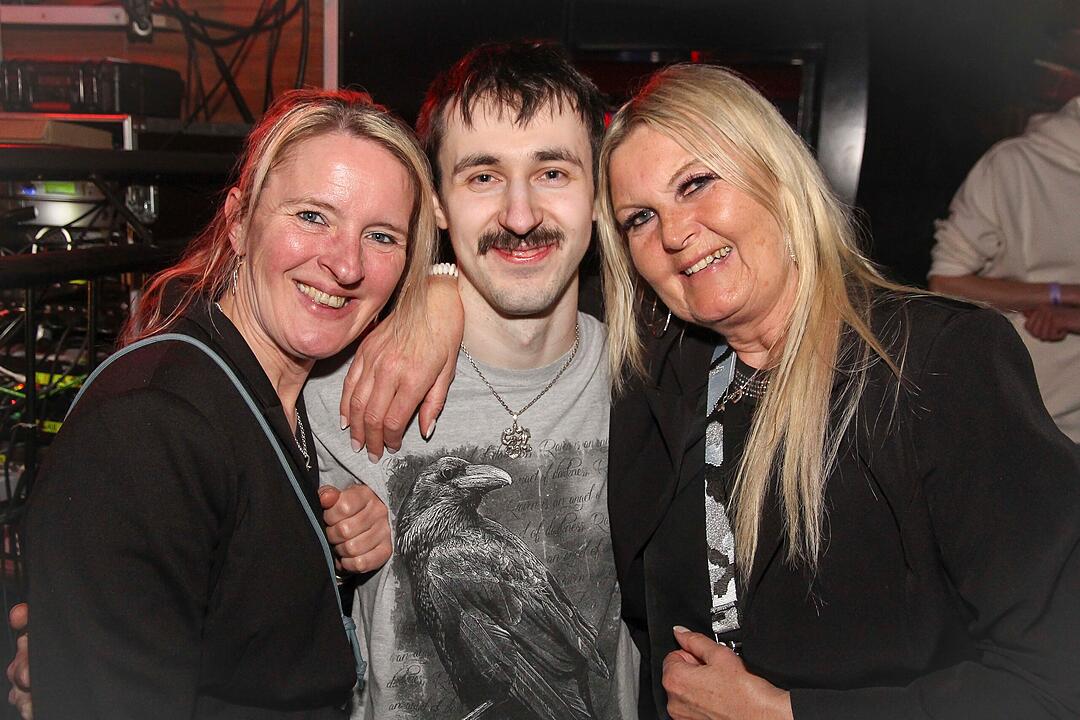 RADSPITZ live im Schwingen Nightlife