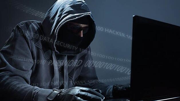 Betr&uuml;ger versuchen im Namen der Sparkasse, Volksbank und Mastercard an die privaten Daten der Bankkunden zu gelangen. Foto: Julian Stratenschulte/dpa