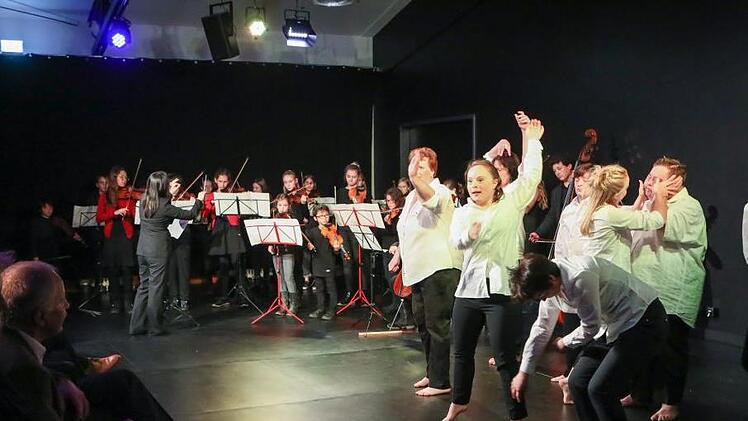 Eröffnungsveranstaltung der Kulturfabrik "KUFA - Kultur für alle" in der Bamberger Ohmstraße am 6. November 2019. Foto: Barbara Herbst