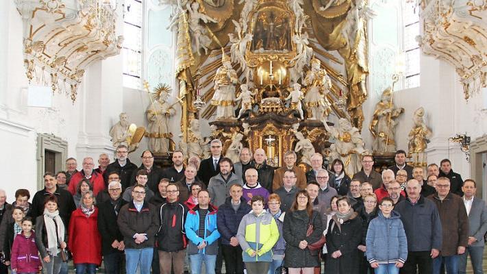Die Wallfahrtsführer aus allen Himmelsrichtungen in der Basilika Gößweinstein  Foto: Thomas Weichert