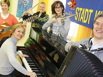 Sigrun Reder, Ingrid Guckenberger, Maren Malassa, Anja Eckert und Christian Brückner vertreiben am Samstag von 14 bis 18 Uhr den Winter. Wer will dabei sein?