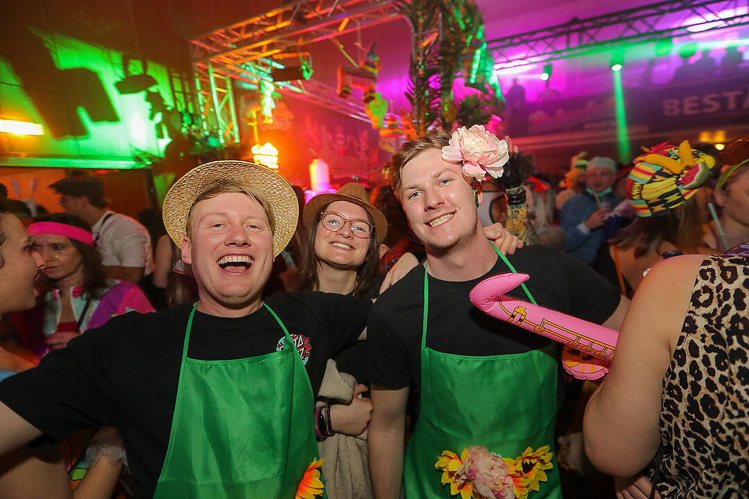 Beste Partystimmung in der Stadthalle