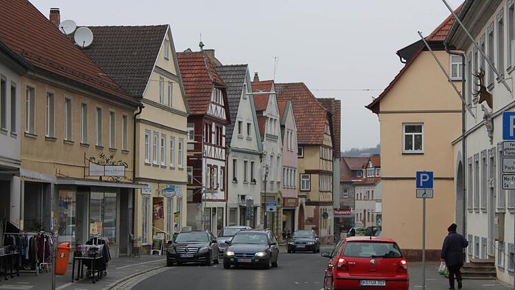 Die Bahnhofstraße in Hammelburg Foto: Archiv/ Markus Reeh