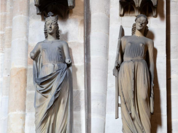 Bamberg: Kurzf&uuml;hrung im Dom zeigt Skulpturenpaar - antij&uuml;dische Bildaussagen im Blick
