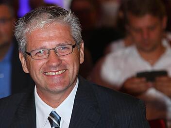 Walter Moritz freut sich über seine Wahl in Bad Gögging. Foto: BFV