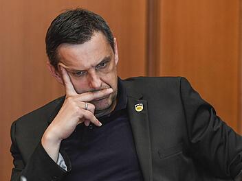 HSC-Vorstandssprecher Stefan Apfel hat es derzeit nicht einfach. Er muss den HSC Coburg durch eine Krisenzeit führen.