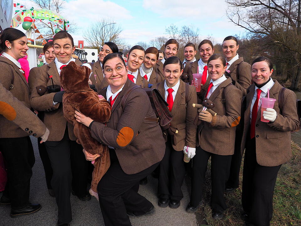 Wildes Faschingstreiben in Steinach an der Saale.