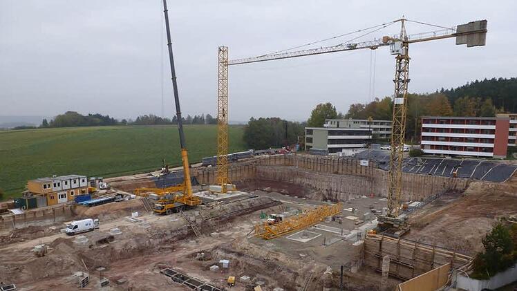 Die Baustelle des Klinik-Neubaus im Oktober 2014. Foto: Klinikum Lichtenfels