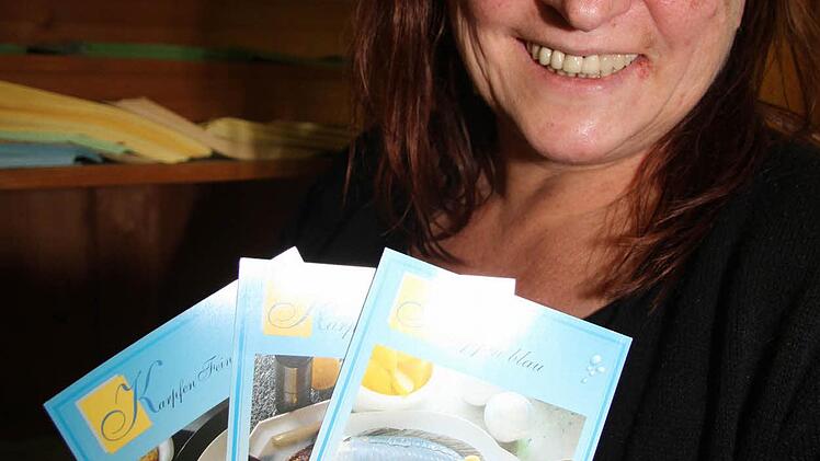 Ursula Willenberg vom Amt für Landwirtschaft in Kulmbach hat Fischzubereitung auch in ihrer Teilzeitschule für Hauswirtschaft auf dem Programm. Denn die Gräten halten manche vom Fischessen ab