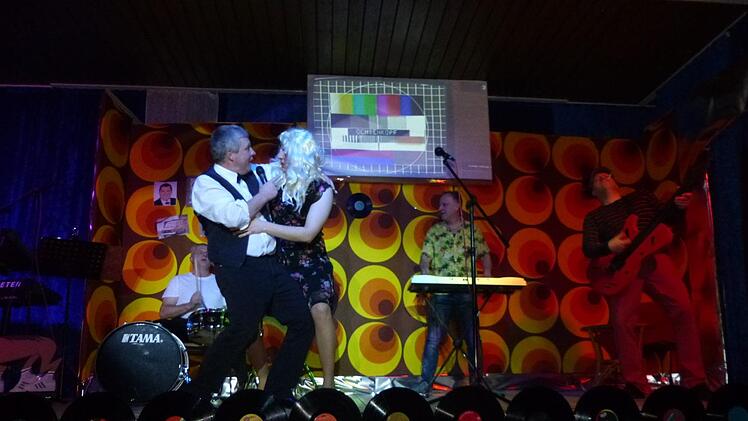 Impressionen vom Wartenfelser Pfarrfasching. Foto: Klaus-Peter Wulf